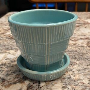 Vintage McCoy USA Planter Turquoise 3 1/4” Tall Perfect Condition!